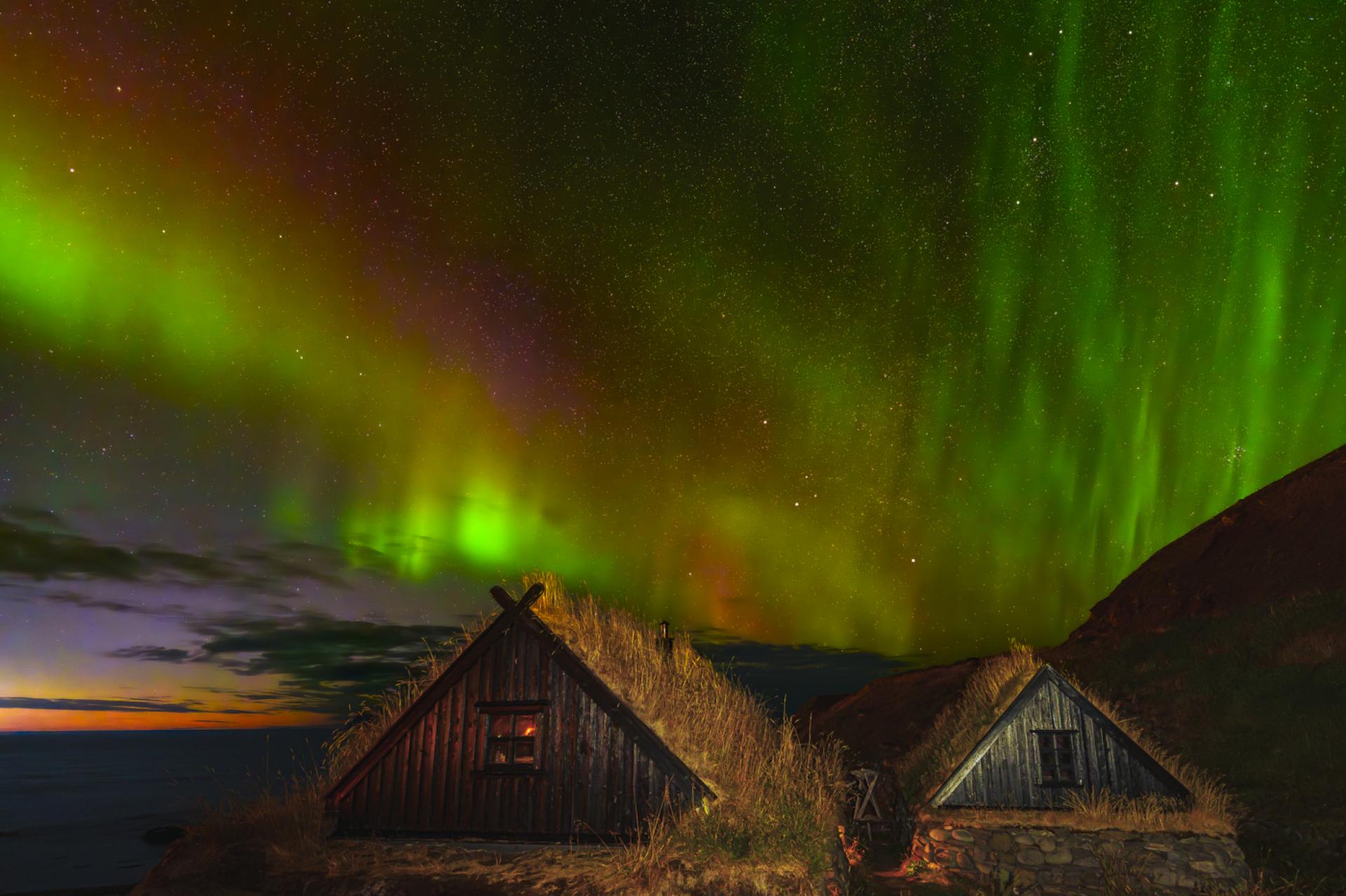 Global Photography Awards Winner - Aurora Over Iceland's Hidden Shores