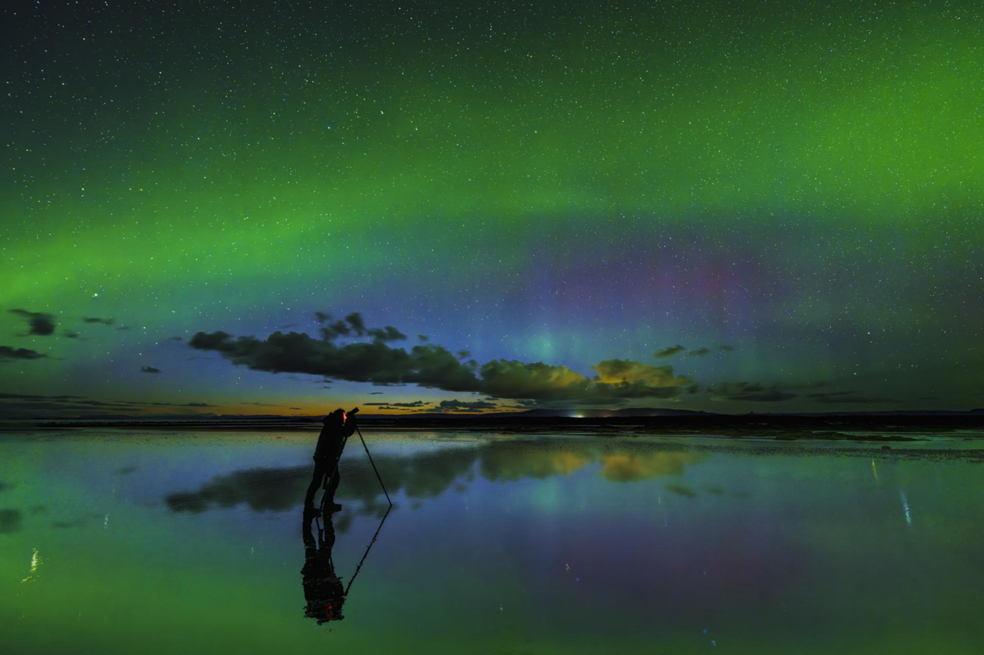 Global Photography Awards Winner - Aurora Over Iceland's Hidden Shores