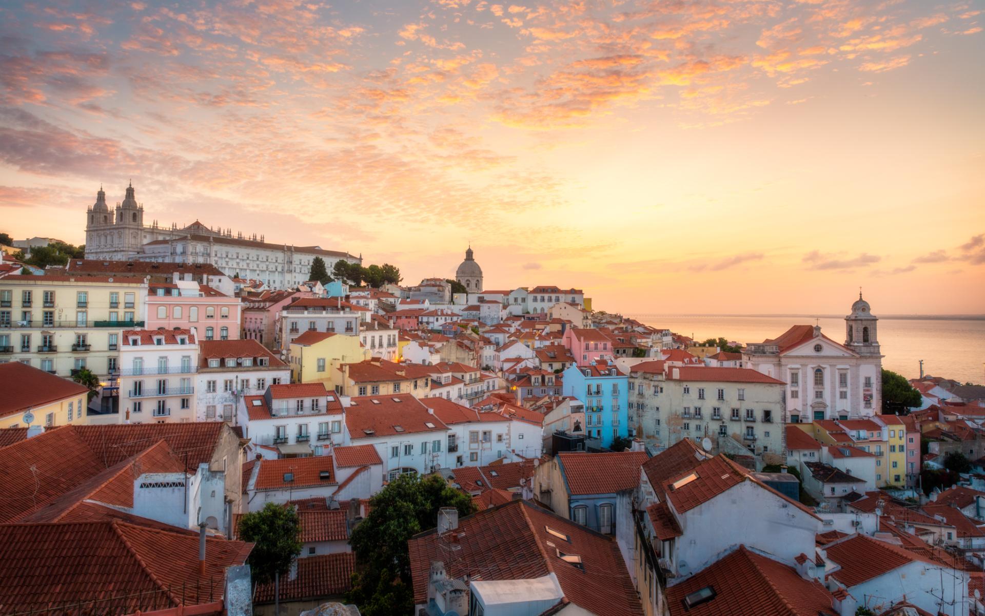 Global Photography Awards Winner - Alfama