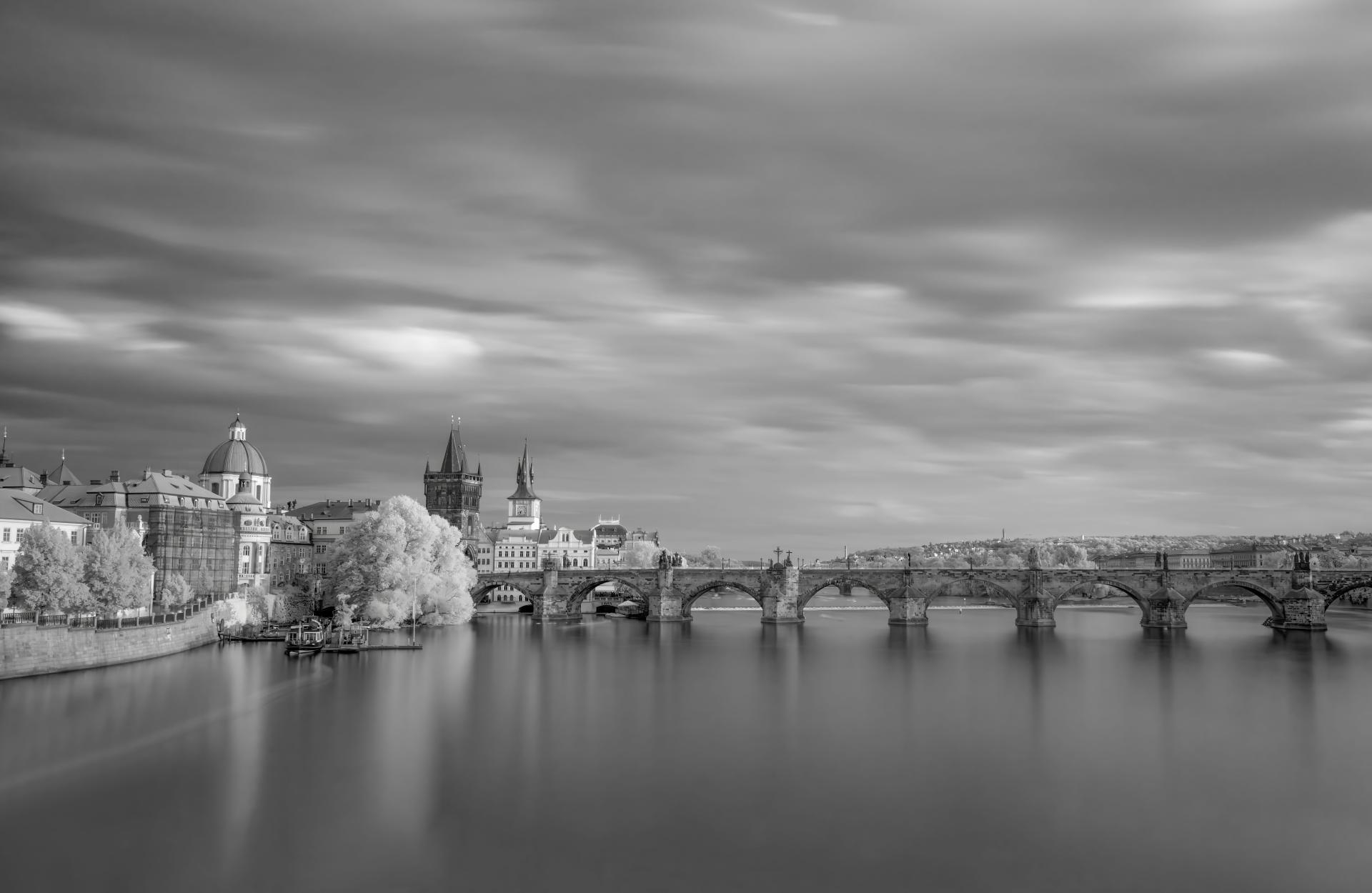 Global Photography Awards Winner - The beaty of landscpe without colours (Praga 2024)