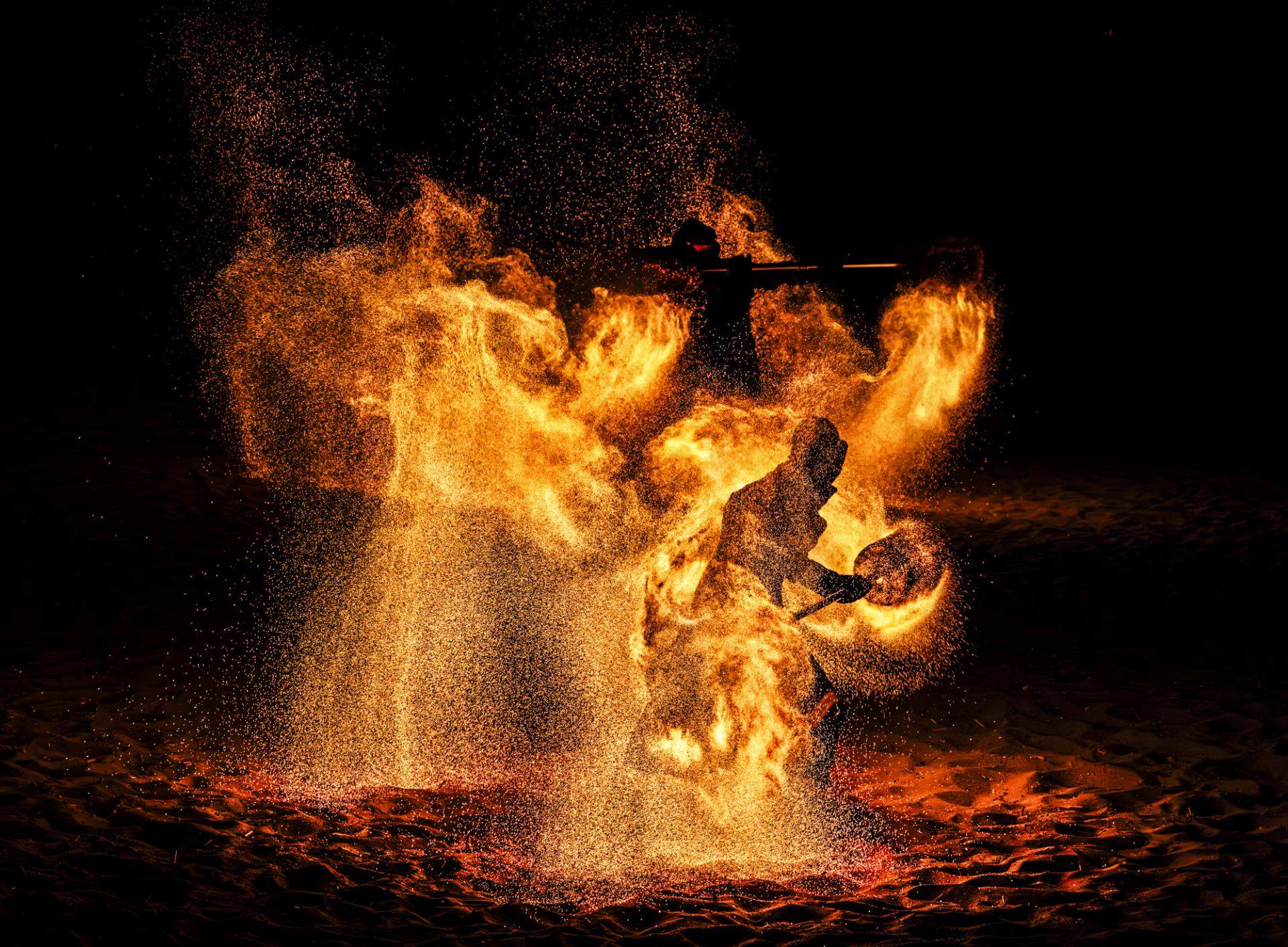 Global Photography Awards Winner - Dreamy fire dance