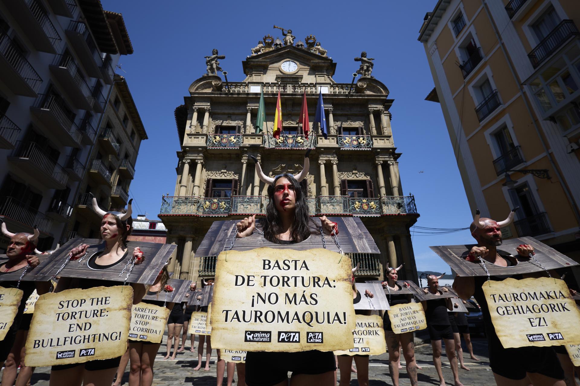 Global Photography Awards Winner - Medieval cruelty