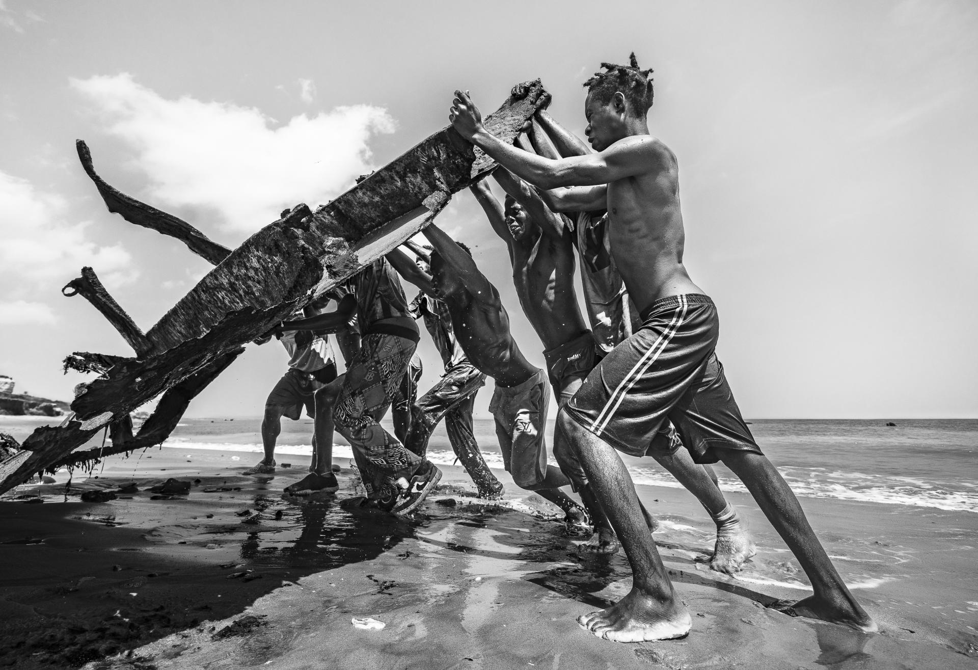 Global Photography Awards Winner - Taming a giant