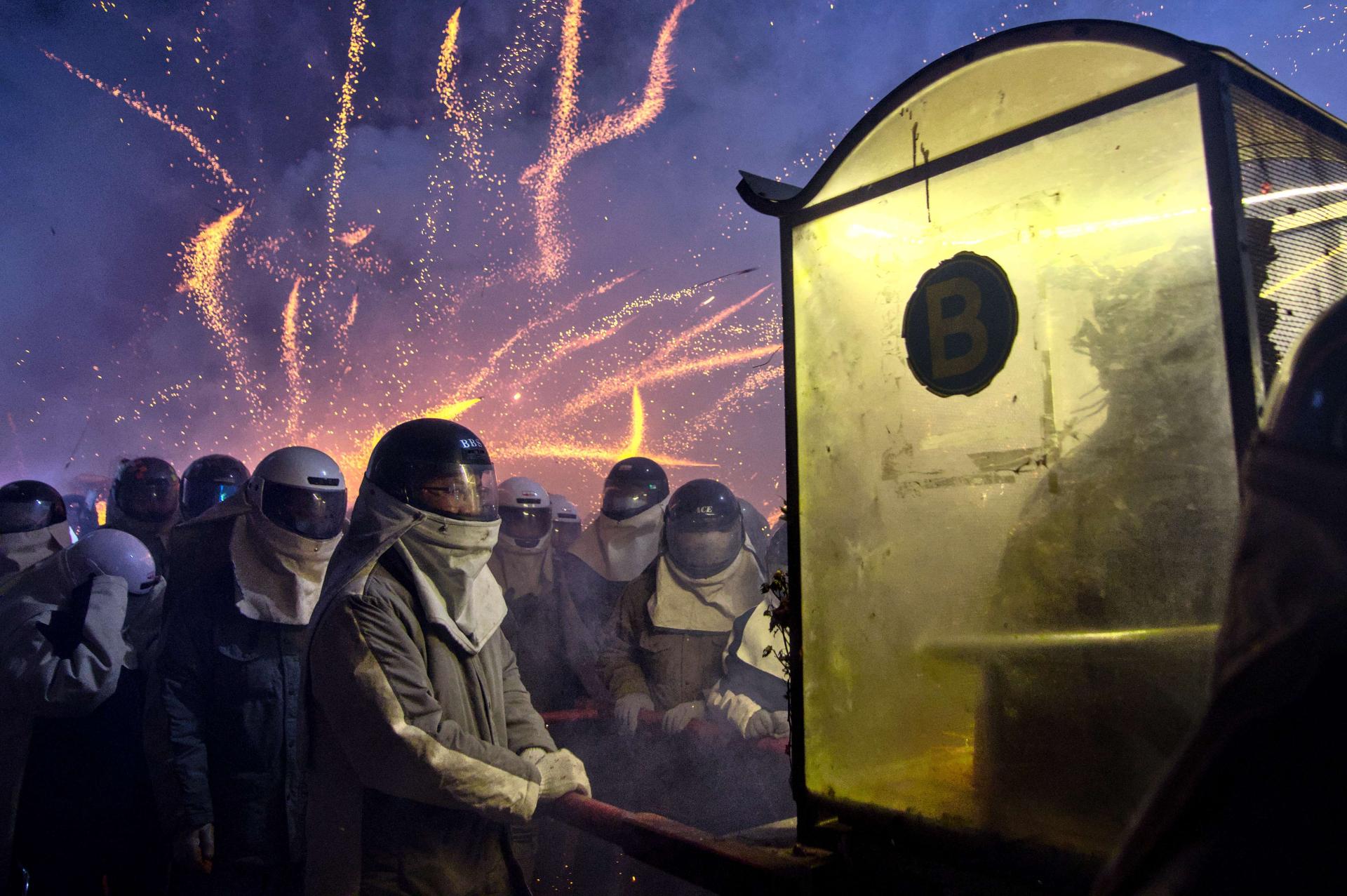 Global Photography Awards Winner - 鹽水蜂炮