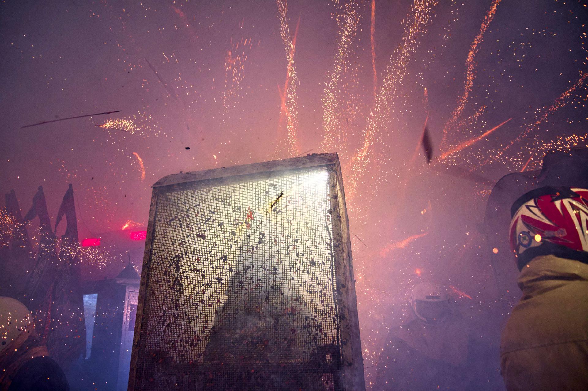 Global Photography Awards Winner - 鹽水蜂炮