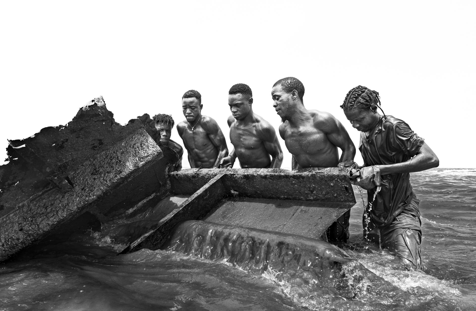 Global Photography Awards Winner - One for all, all for one