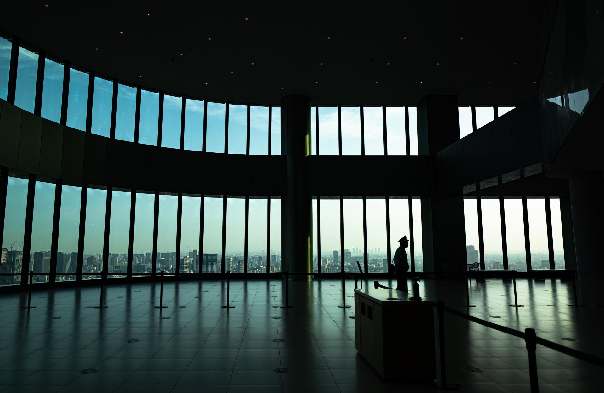 Global Photography Awards Winner - The Last Round Before Handover
