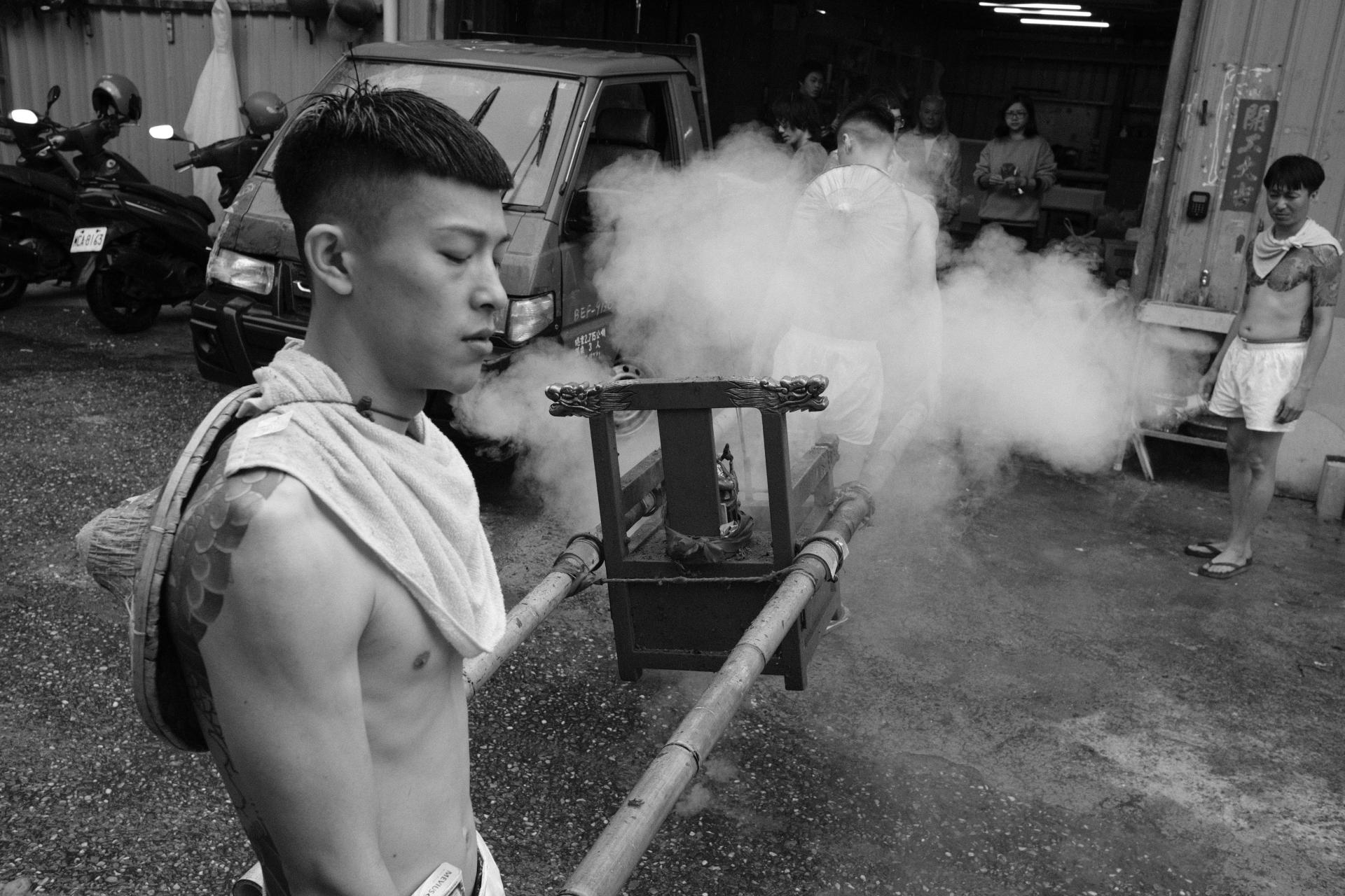 Global Photography Awards Winner - Shezidao Warrior