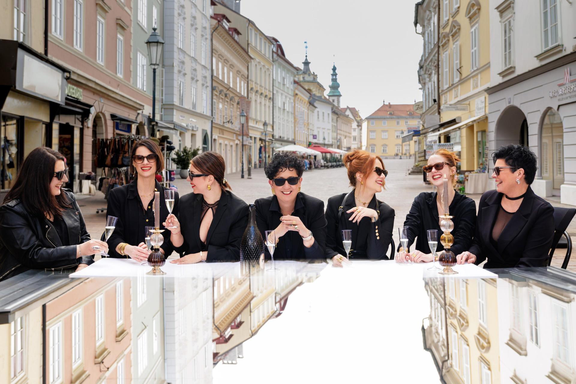 Global Photography Awards Winner - Fashion‑Serie inspiriert von Da Vincis „Letztem Abendmahl