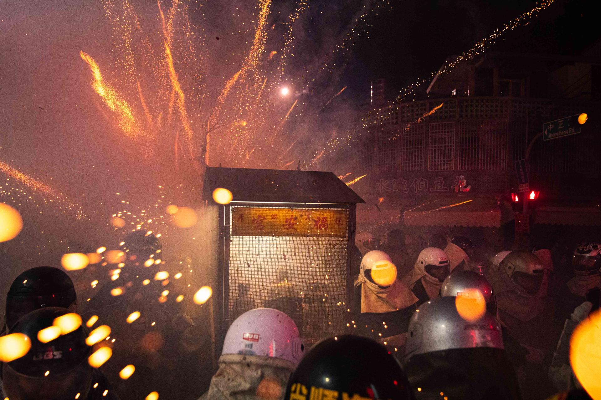 Global Photography Awards Winner - Yanshui Beehive Fireworks Festival