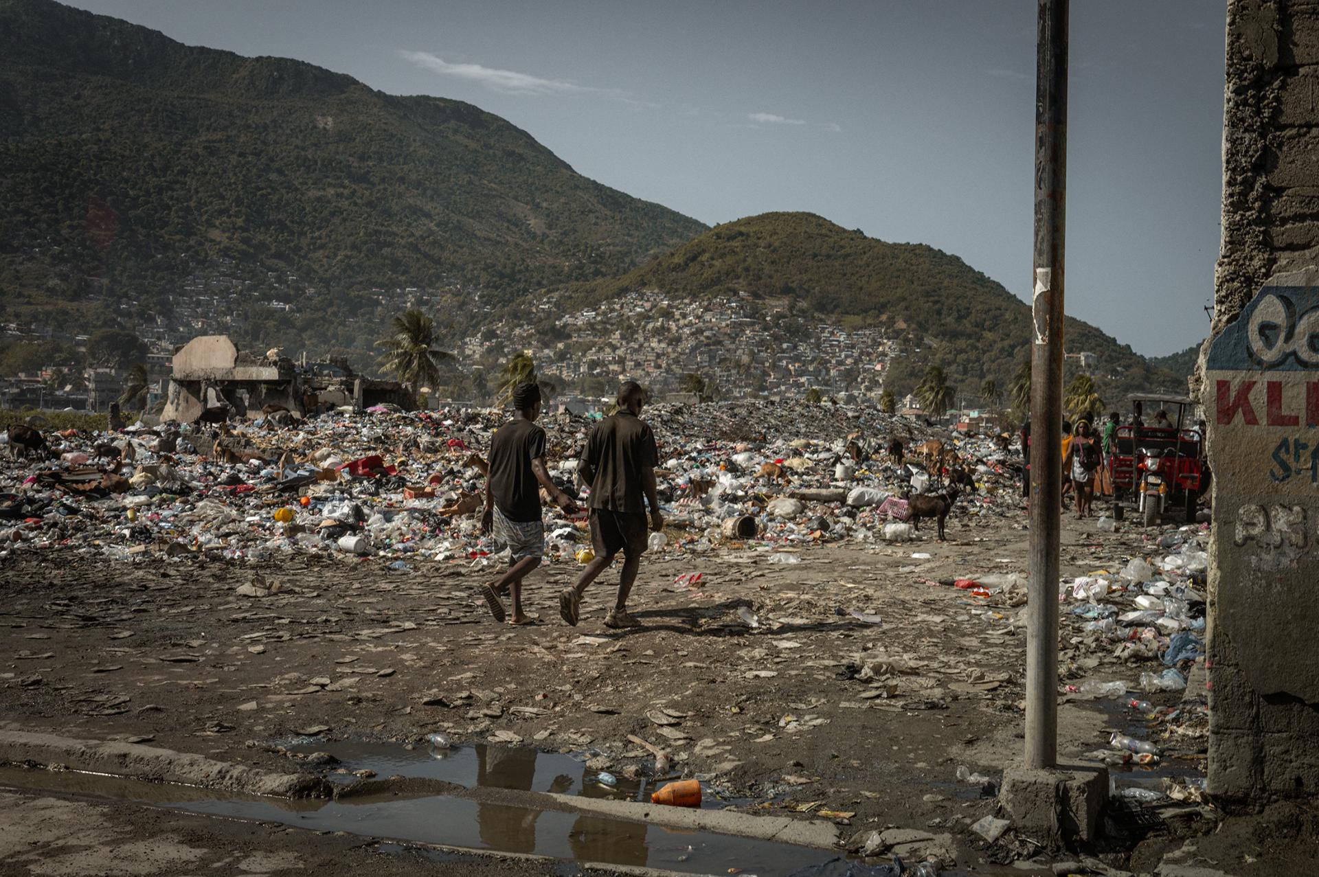 Global Photography Awards Winner - Beyond the postcard - Haiti's city of refuge