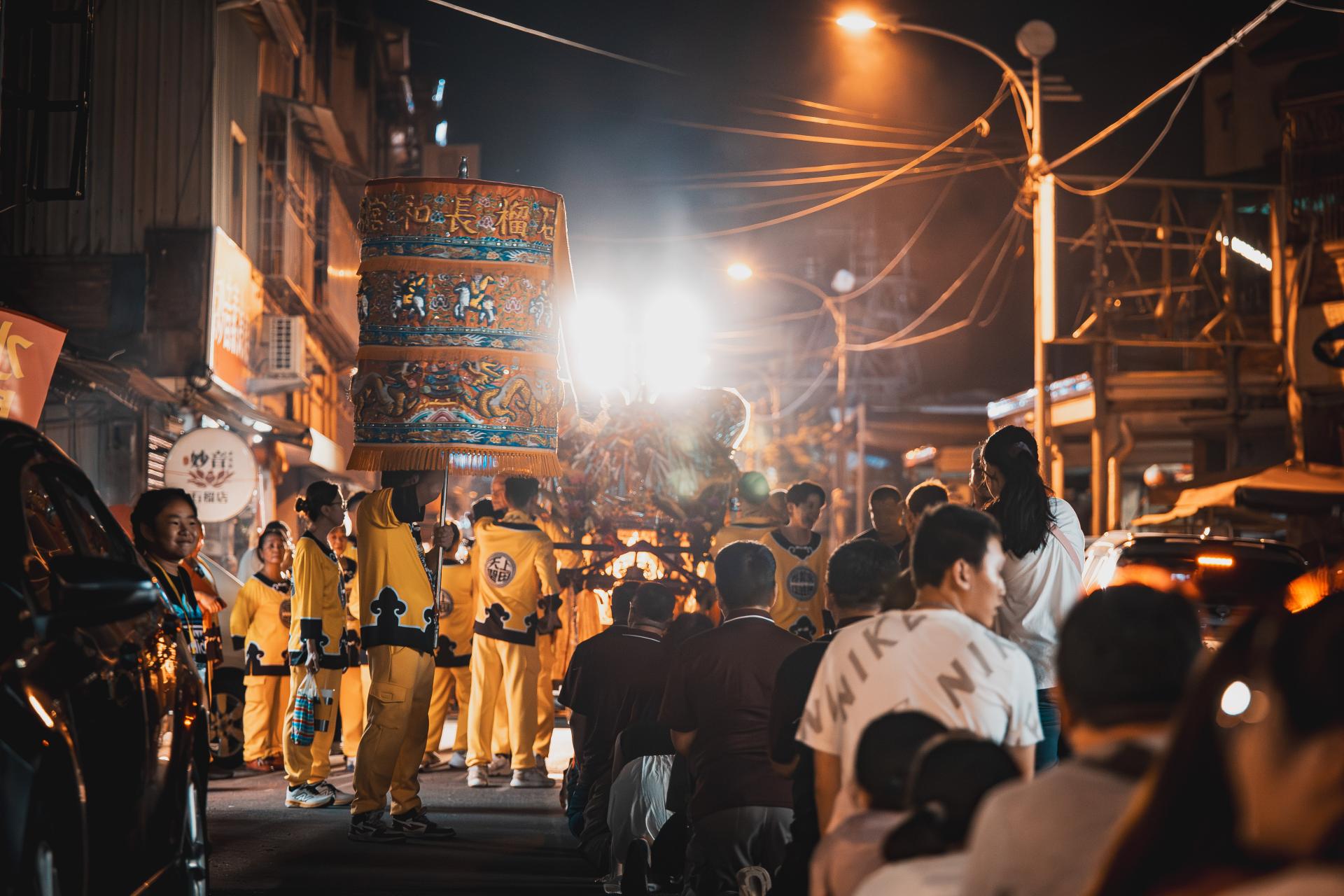 Global Photography Awards Winner - 跪迎聖駕