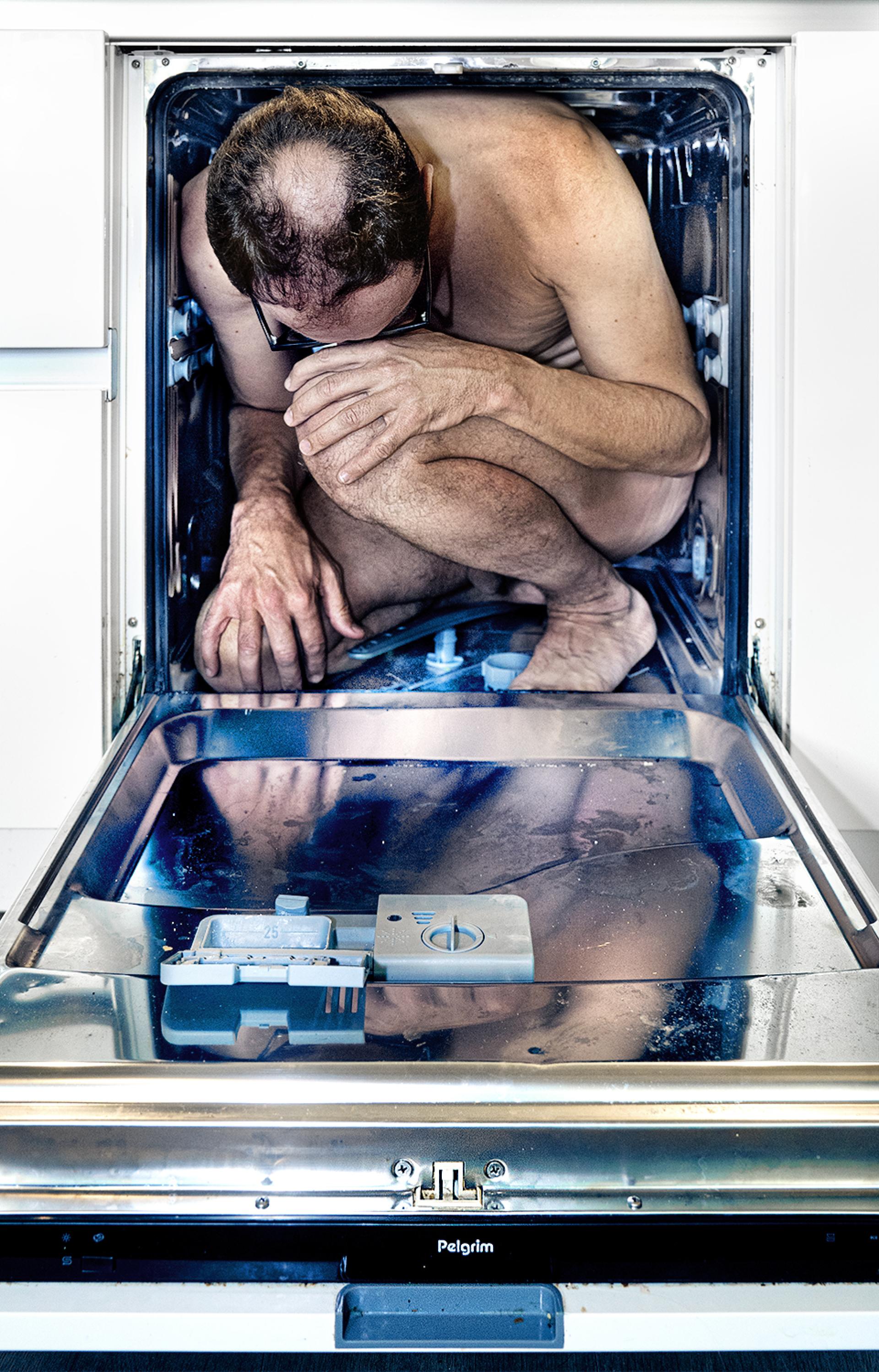 Global Photography Awards Winner - Are we two strangers now?