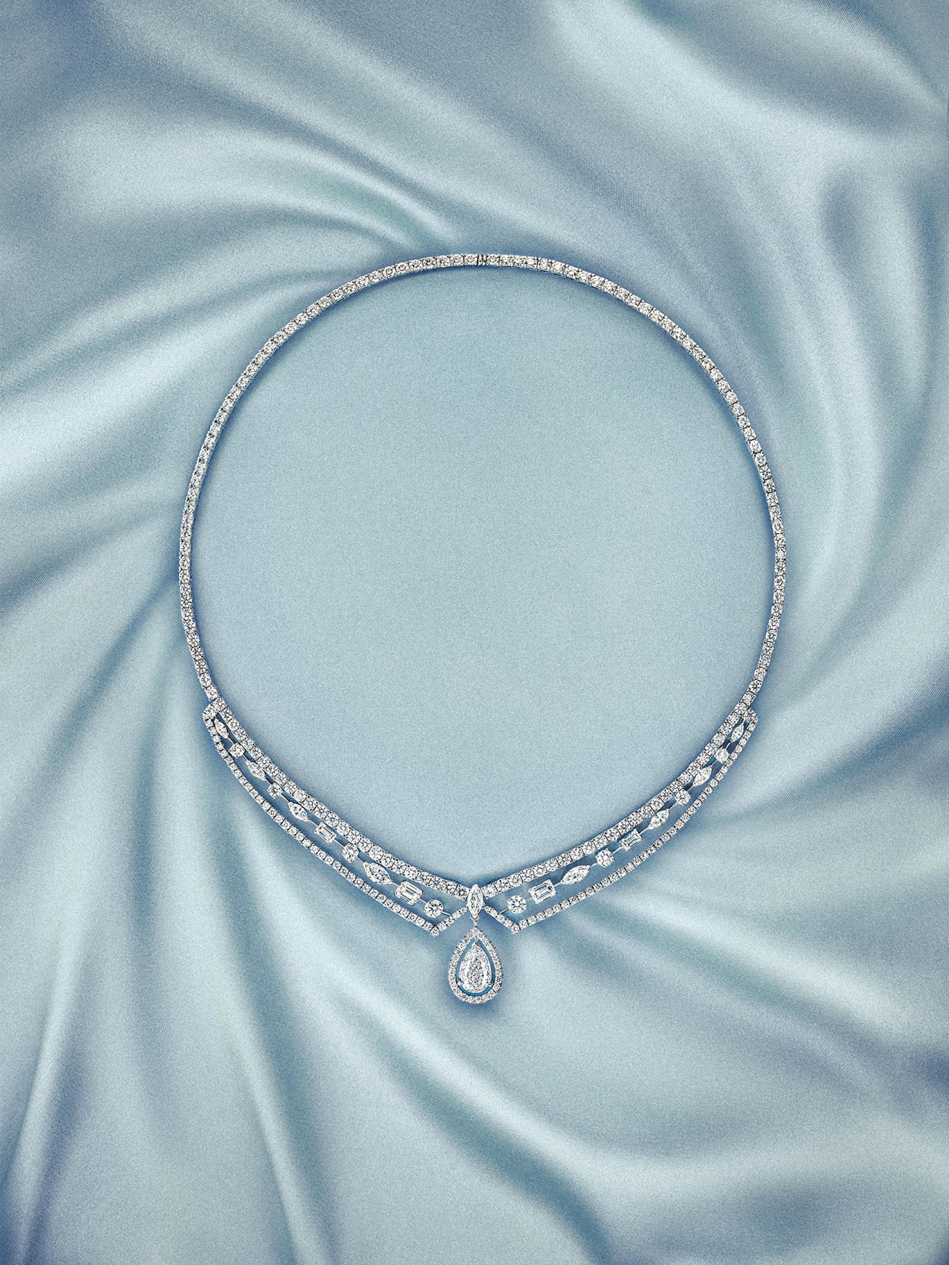 Global Photography Awards Winner - Swirls of Fine Jewelry