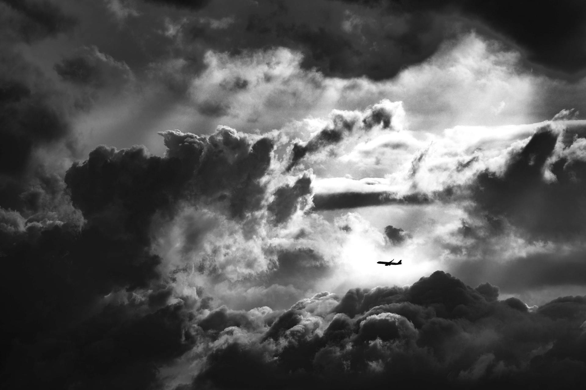 Global Photography Awards Winner - Challenge to the Sky
