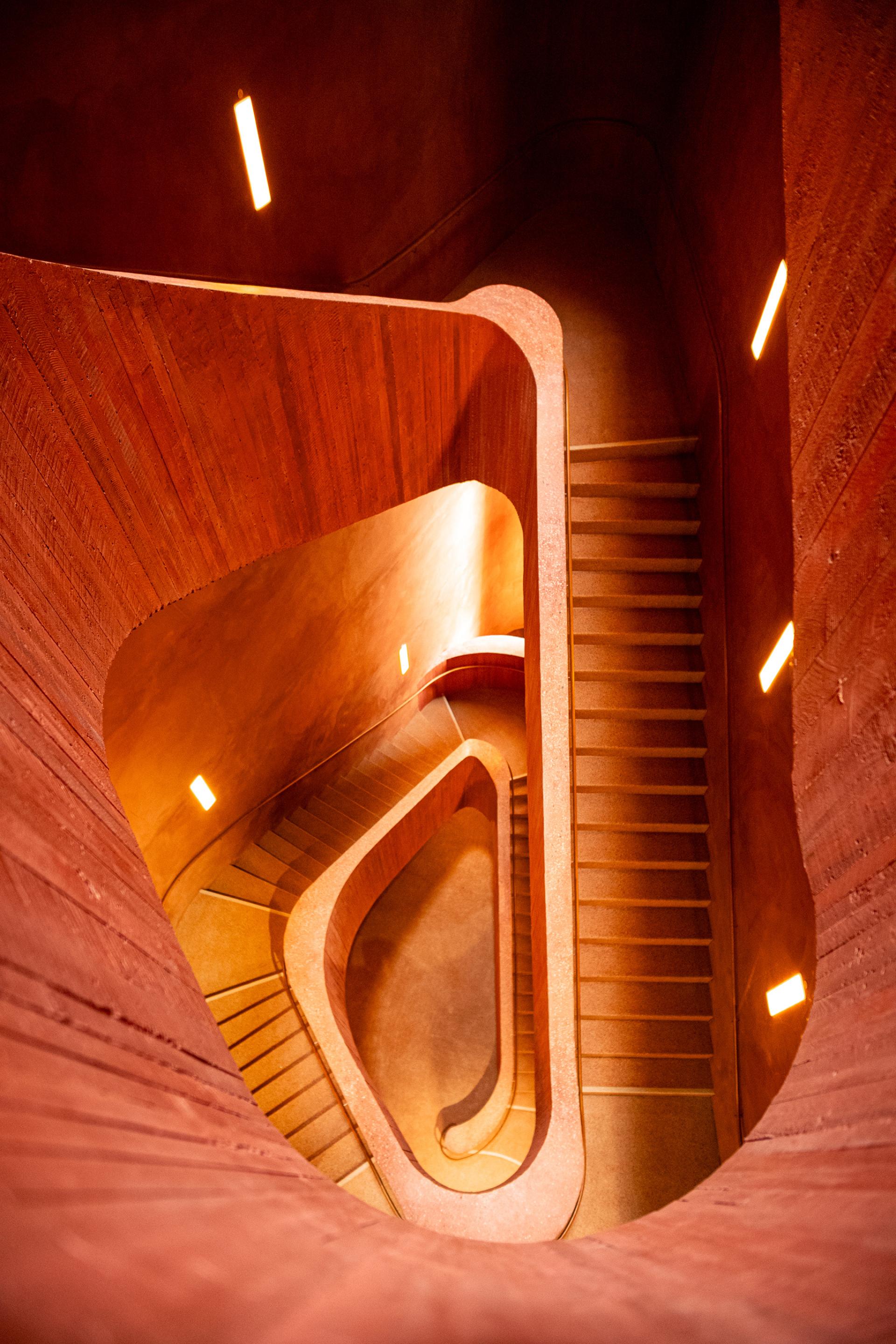 Global Photography Awards Winner - The Oval Eye