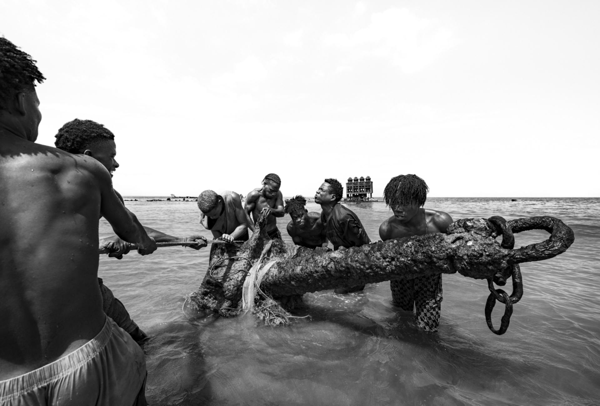 Global Photography Awards Winner - Black Gold, Salty Blood