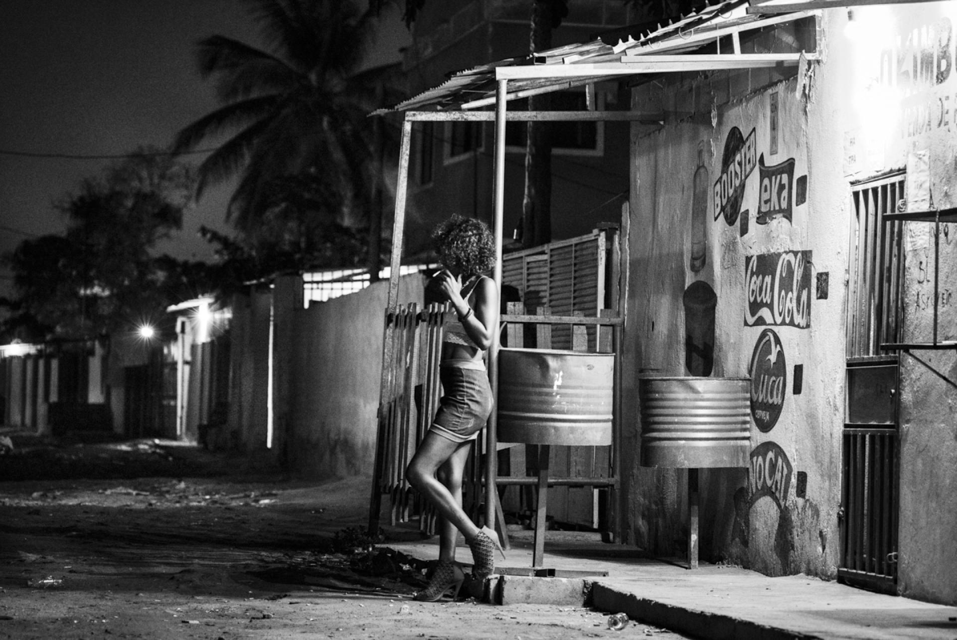 Global Photography Awards Winner - The True Story of Gina