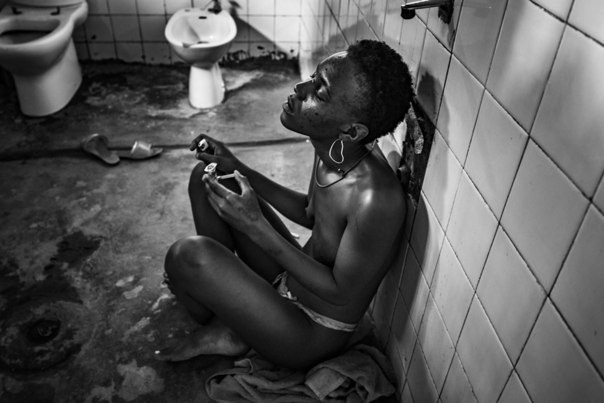 Global Photography Awards Winner - The True Story of Gina
