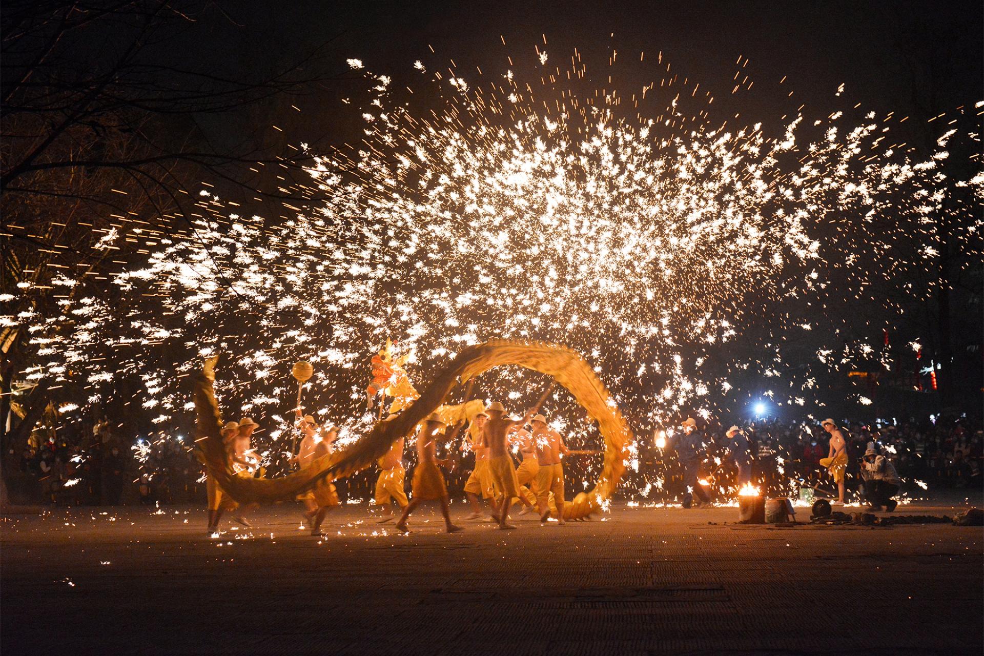 Global Photography Awards Winner - Loong’s Dance in a Millennial Stardust