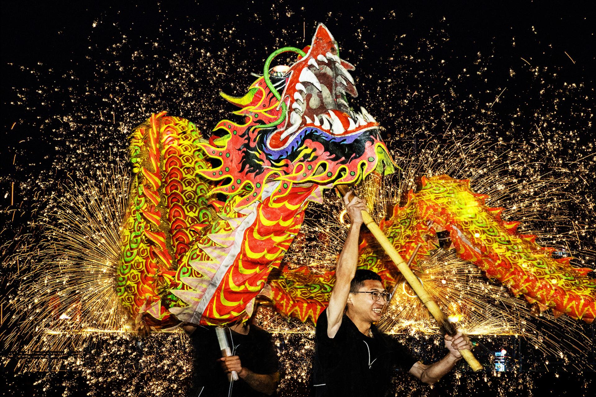 Global Photography Awards Winner - Dragon Dance Performance 02