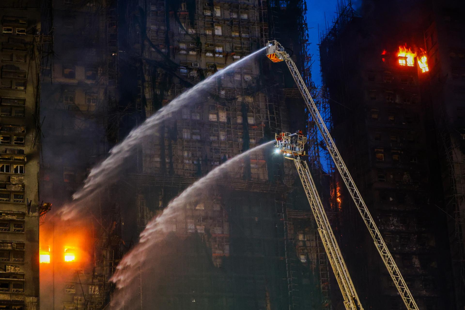 Global Photography Awards Winner - Under the Grip: Hong Kong Fire