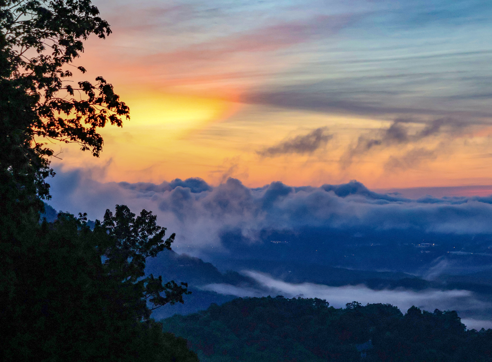 Global Photography Awards Winner - Sunrise Along the Blue Ridge Parkway